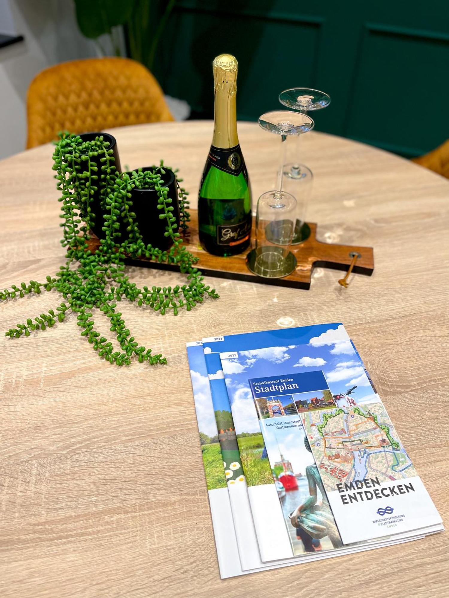 Ferienwohnung Domizil Am Delft II Емден Екстер'єр фото